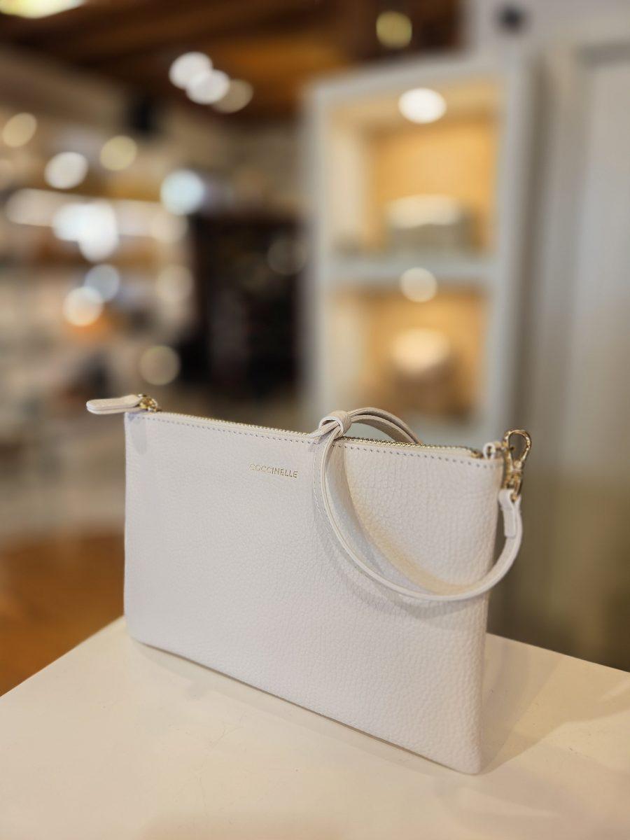 Pochette con tracolla COCCINELLE BEST CROSSBODY SMALL E5MMA55F501H14 in colore BLANCO